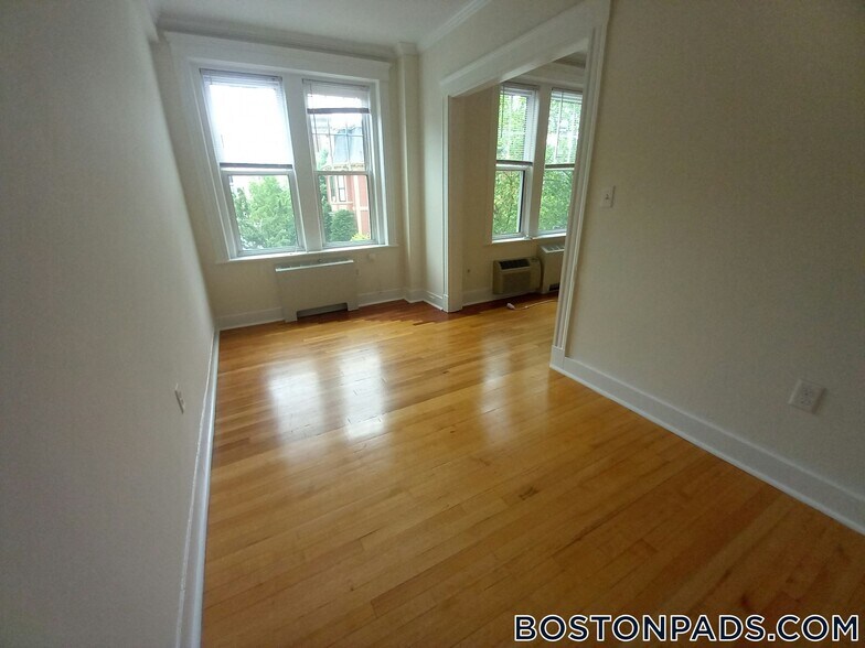 Building Photo - 1 Langdon St