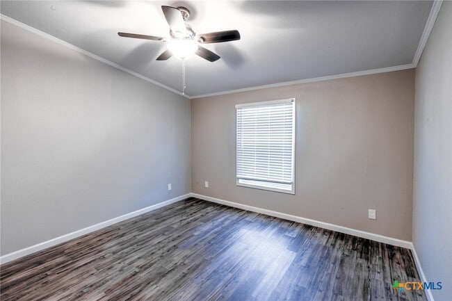 Building Photo - 950 Rebecca Springs Rd