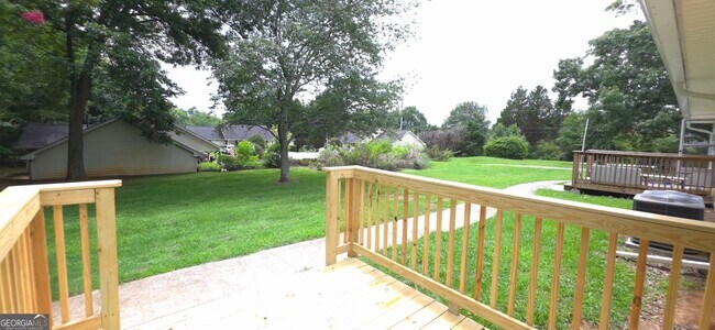 Building Photo - 3813 N Bogan Rd