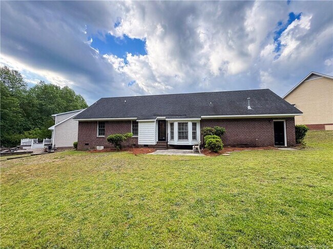 Building Photo - 5641 Middlefield Pl