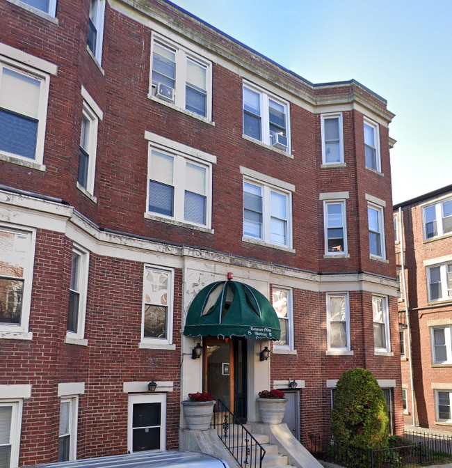 Building Photo - 5 Barrows St