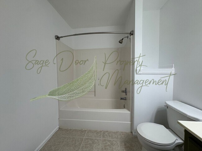 Building Photo - BEAUTIFUL BLUE SPRINGS HOME!!!