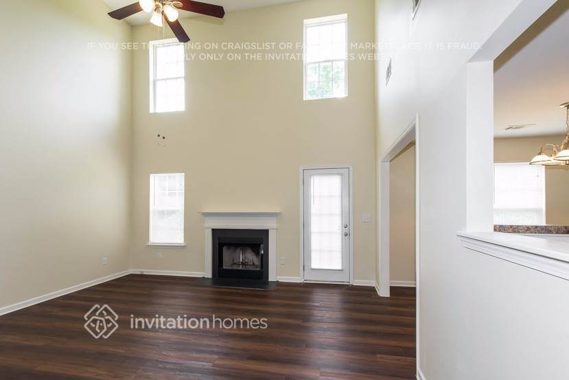 Building Photo - 216 Nellie Yale Pl