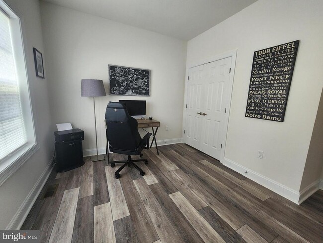 Building Photo - 26017 Starboard Ct
