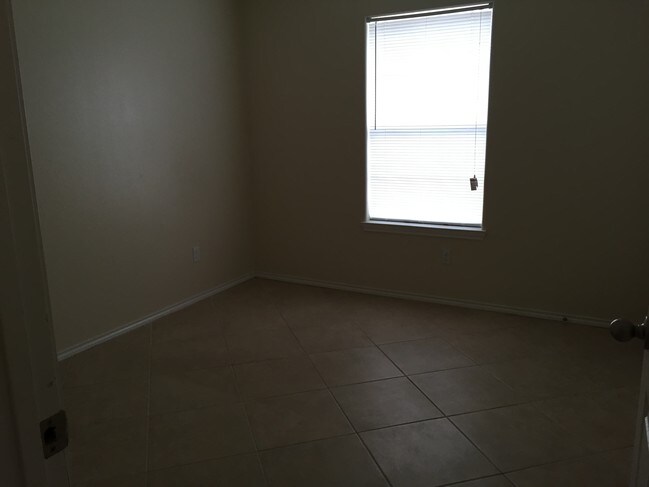 Building Photo - 2019 Lacywood