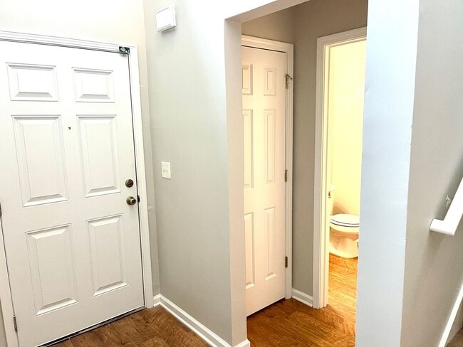 Building Photo - Welcome to this cozy and conveniently located 3-bedroom, 2.5-bathroom home in McDonough, GA.