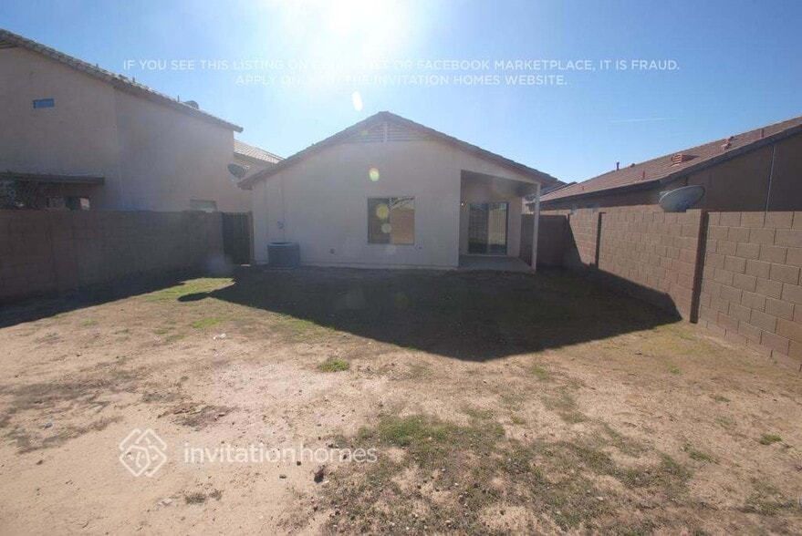 Building Photo - 1378 E Ryan Rd