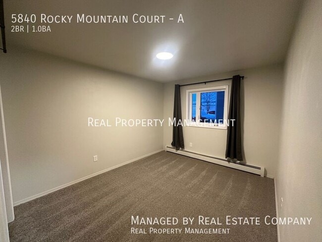 Building Photo - 5840 Rocky Mountain Ct