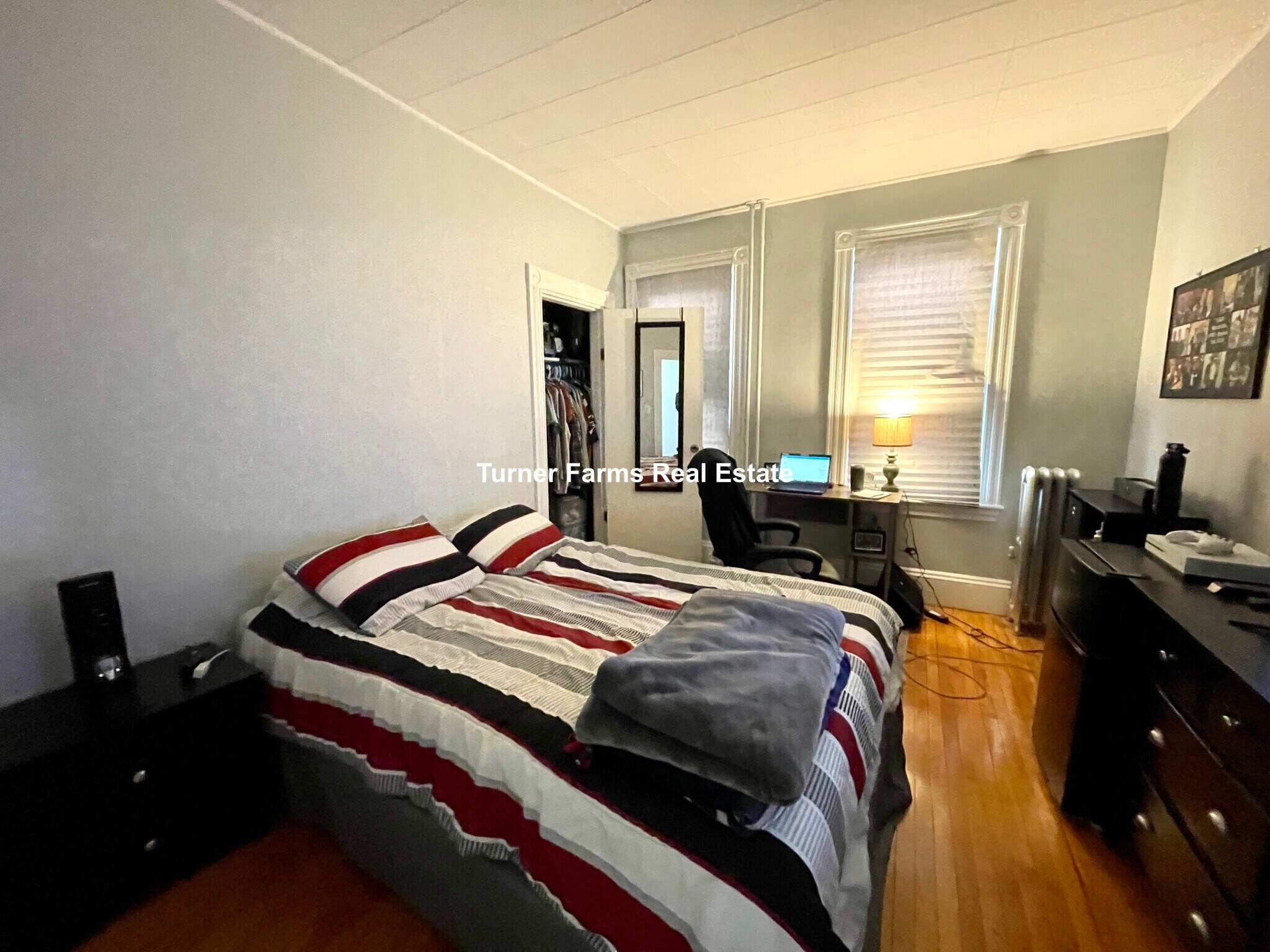 Building Photo - 38 Cherry St