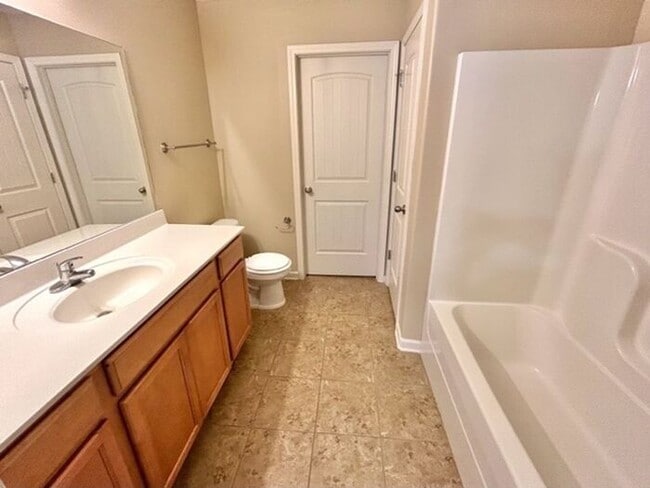 Building Photo - Tired Of Apartment Living? Check Out This ...