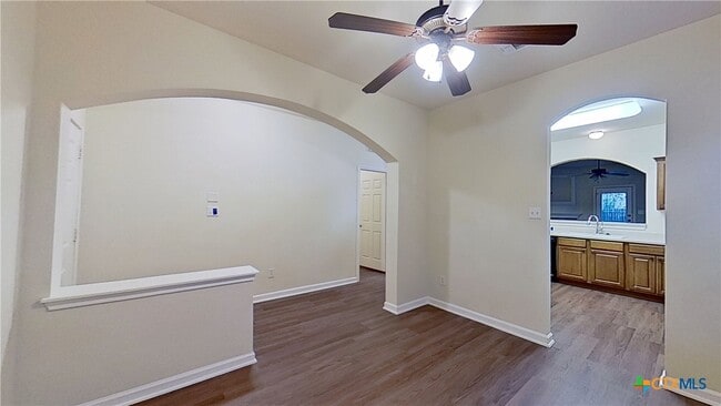 Building Photo - 308 Rinehardt St