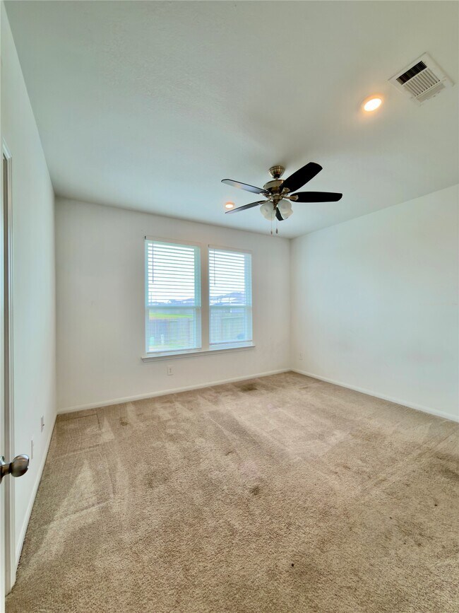 Building Photo - 10647 Cashew Run Ln