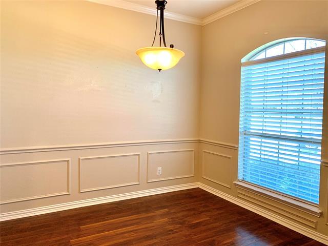 Building Photo - 1804 Lake Texoma Cir