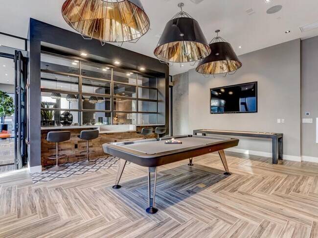 Building Photo - 4984 El Camino Real