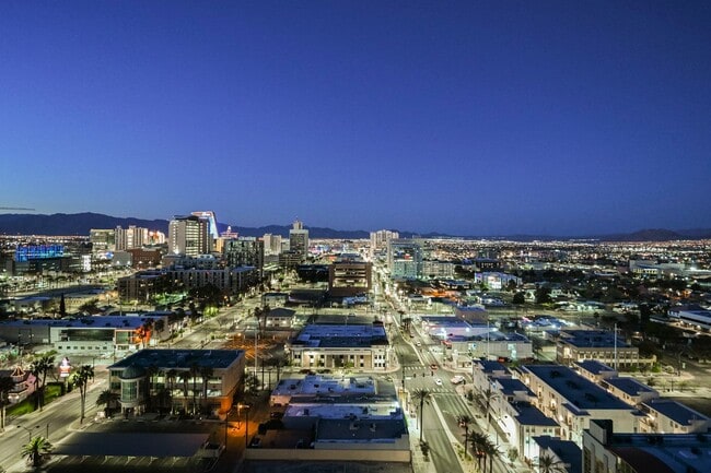 Building Photo - Modern Industrial Loft at Soho Lofts – 1BR/2BA High-Rise in the Arts District, City & Mountain Vi...