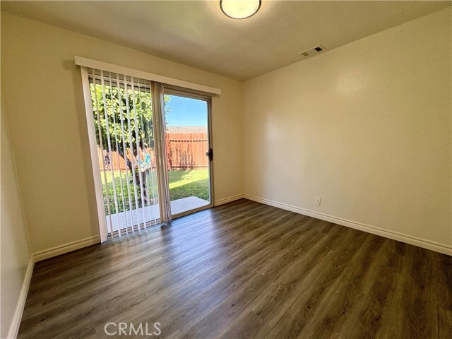 Building Photo - 758 N Ellen Dr