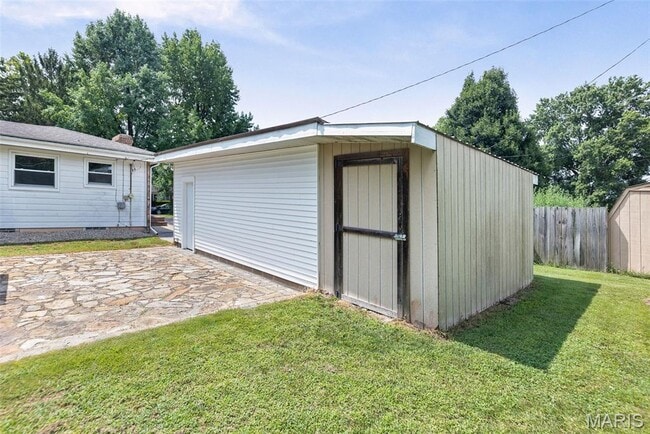 Building Photo - 227 Parkway Pl