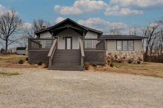 Building Photo - 152 Taney St