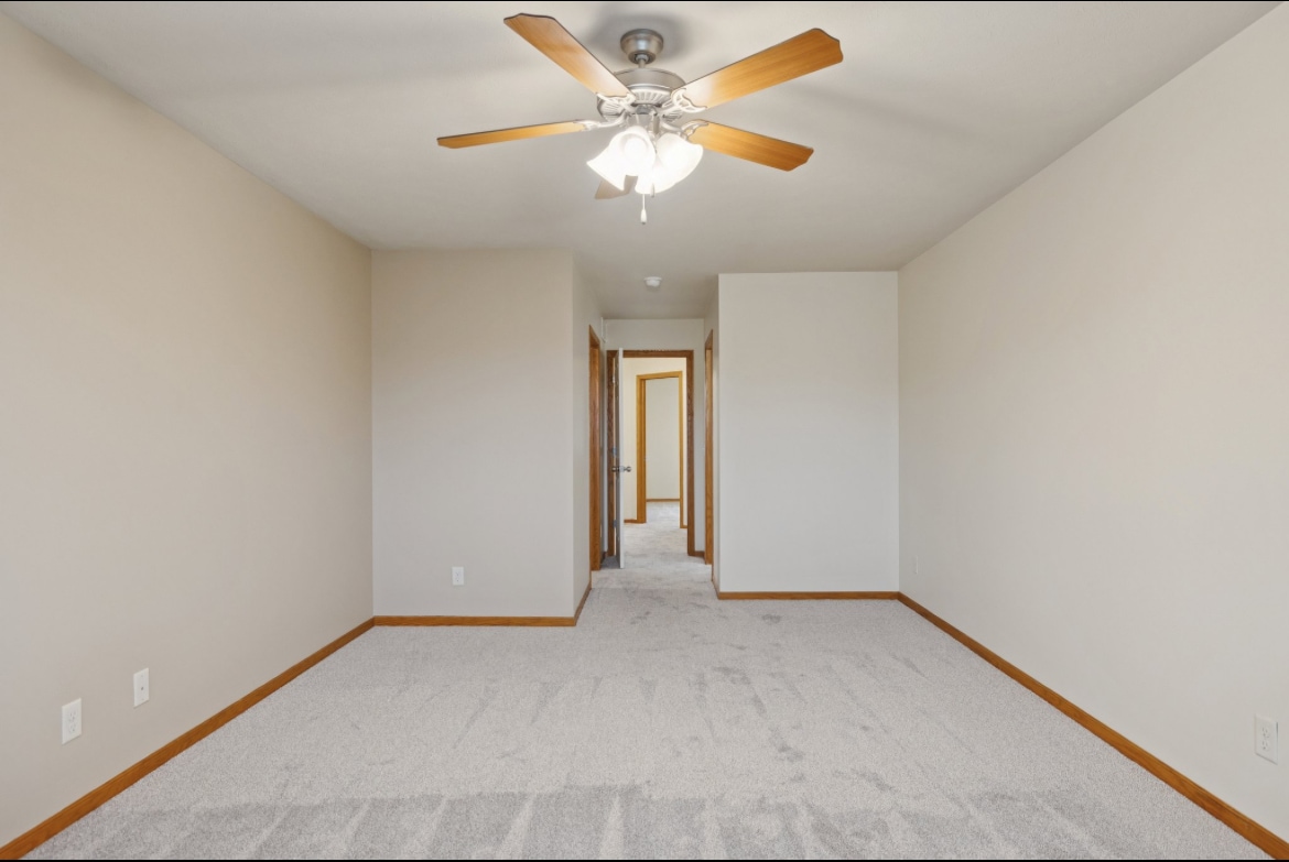 Building Photo - 8743 Remi Dr