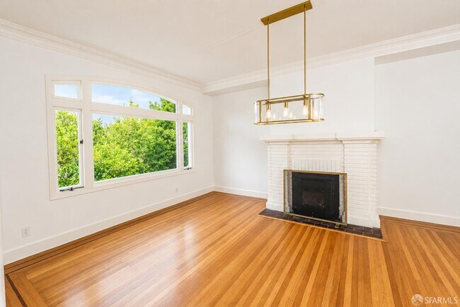Building Photo - 2825 Filbert St