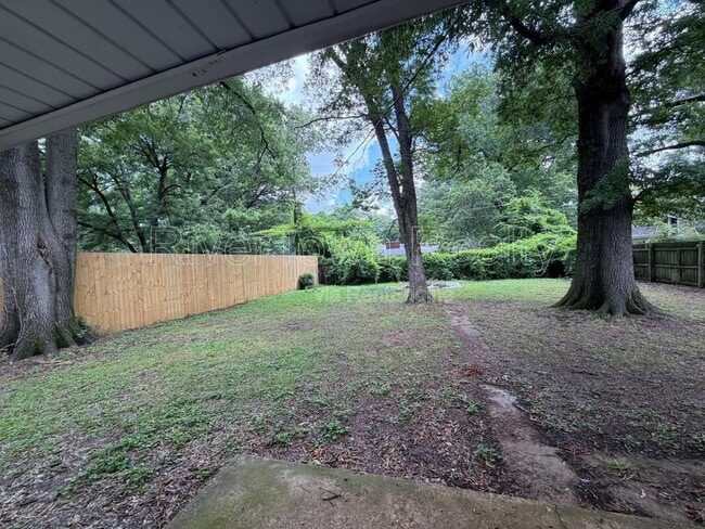 Building Photo - 4550 Quince Rd