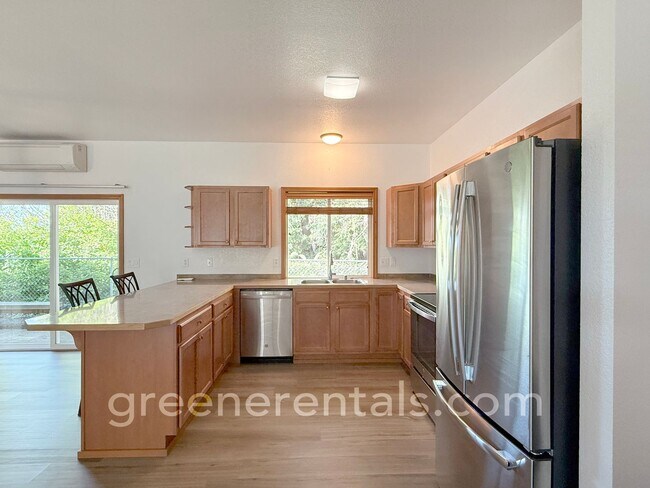 Building Photo - Spacious 2BR/2BA Rambler in Tumwater