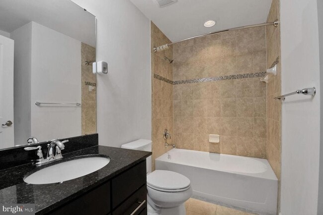 Building Photo - 3636 Wright Terrace