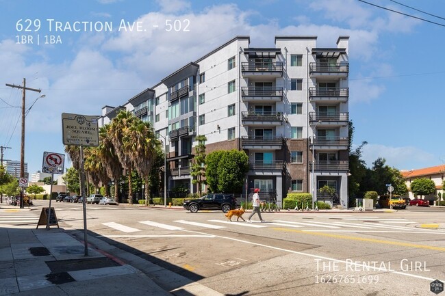 Building Photo - Bright 1 Bed/1 Bath Arts District Condo| S...