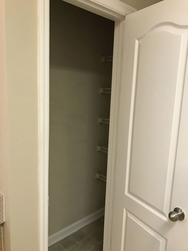 Building Photo - Just Listed!  2/2 Second Floor Unit Located at the Beautiful Mirabella Condominiums