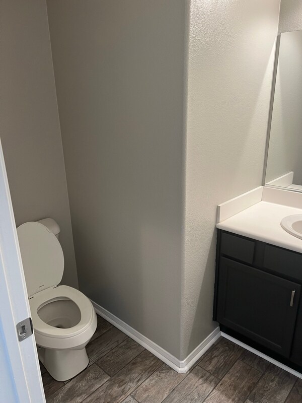 Building Photo - 37435 Paseo Tulipa