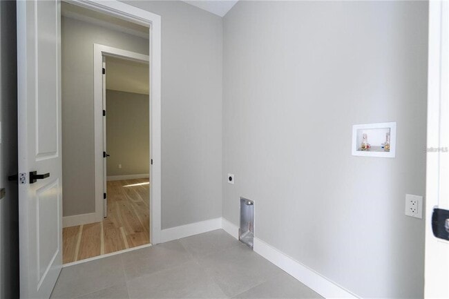 Building Photo - 49 Santa Fe St