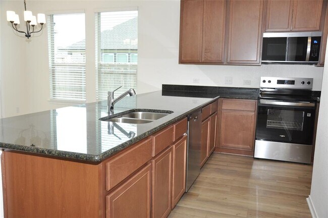 Building Photo - 204 Coastal Wy