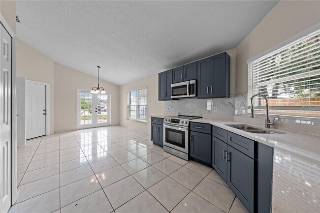 Building Photo - 2413 Sonja Ct