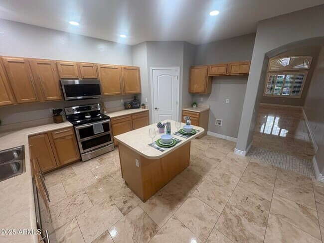 Building Photo - 17633 N 41st St