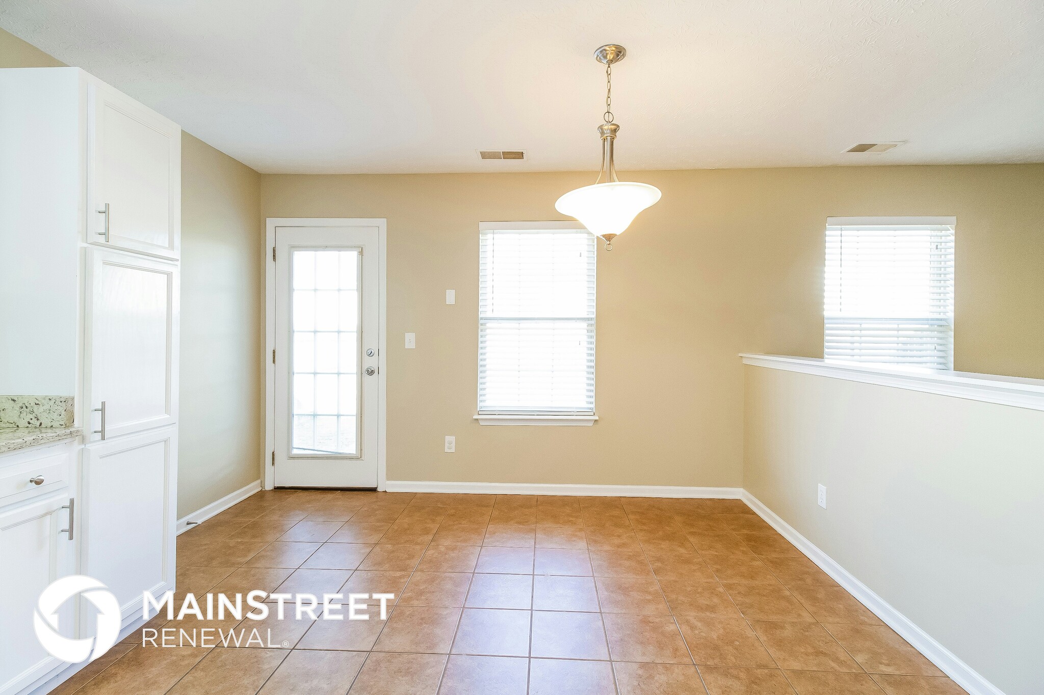 Building Photo - 9612 Arrowridge Dr