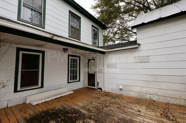 Building Photo - 3963 Oakleys Ln