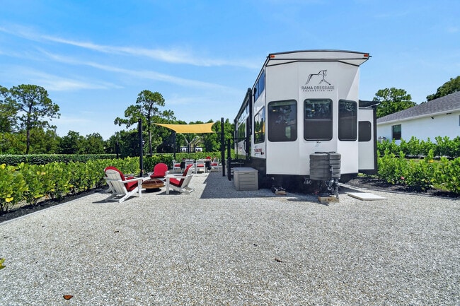 Building Photo - 18353 46th Ct N