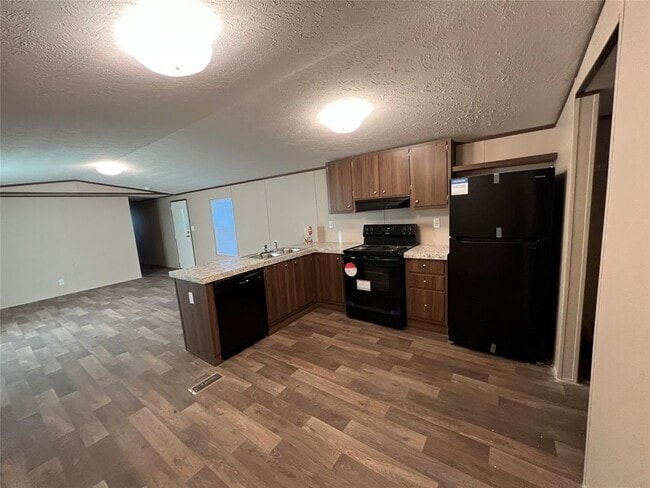 Building Photo - 13910 Anchor Ct