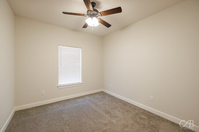 Building Photo - For Lease