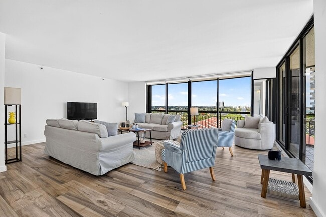 Building Photo - 4000 N Ocean Dr