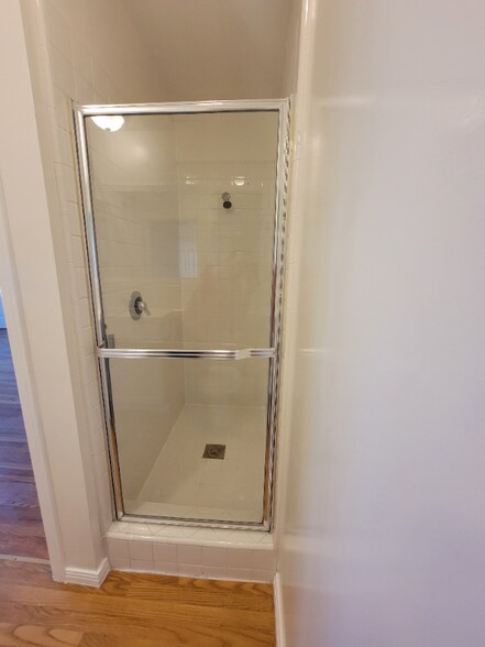 Building Photo - 13644 Leadwell St