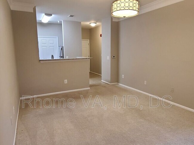 Building Photo - 1581 Spring Gate Dr.