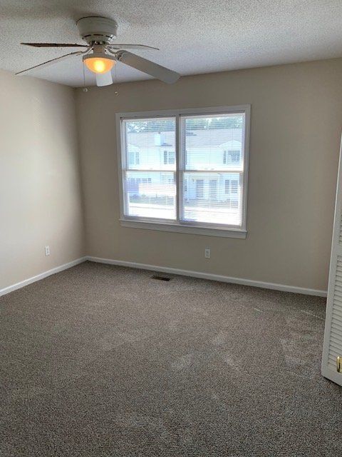 Building Photo - 322 Haven Dr