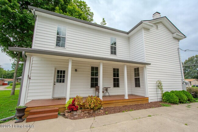 Building Photo - 6209 Applegate Ln