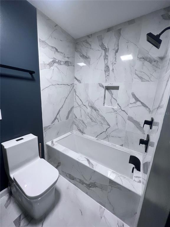 Building Photo - 3330 NW 24th Ave