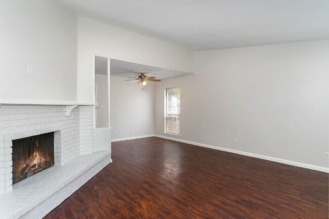 Building Photo - Charming 3-Bedroom Home in Fort Worth