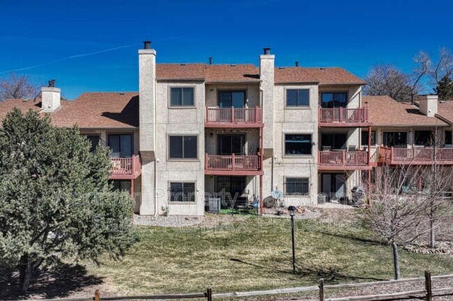 Building Photo - 3428 Trenary Ln