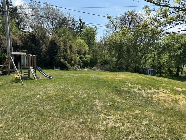 Building Photo - 1522 Princess Anne Dr