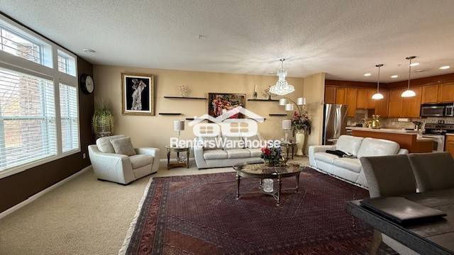 Building Photo - 10740 Town Square Dr NE