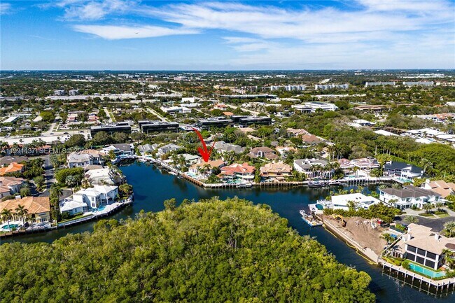 Building Photo - 4900 Sanctuary Ln